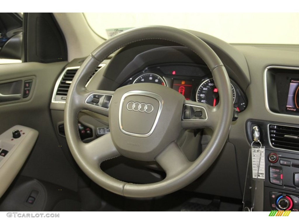 2010 Audi Q5 3.2 quattro Cardamom Beige Steering Wheel Photo #79240846