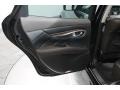 Black Obsidian - M 56x AWD Sedan Photo No. 15