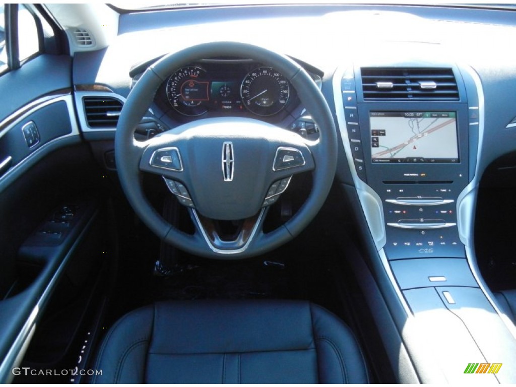 2013 Lincoln MKZ 2.0L EcoBoost FWD Charcoal Black Dashboard Photo #79241005