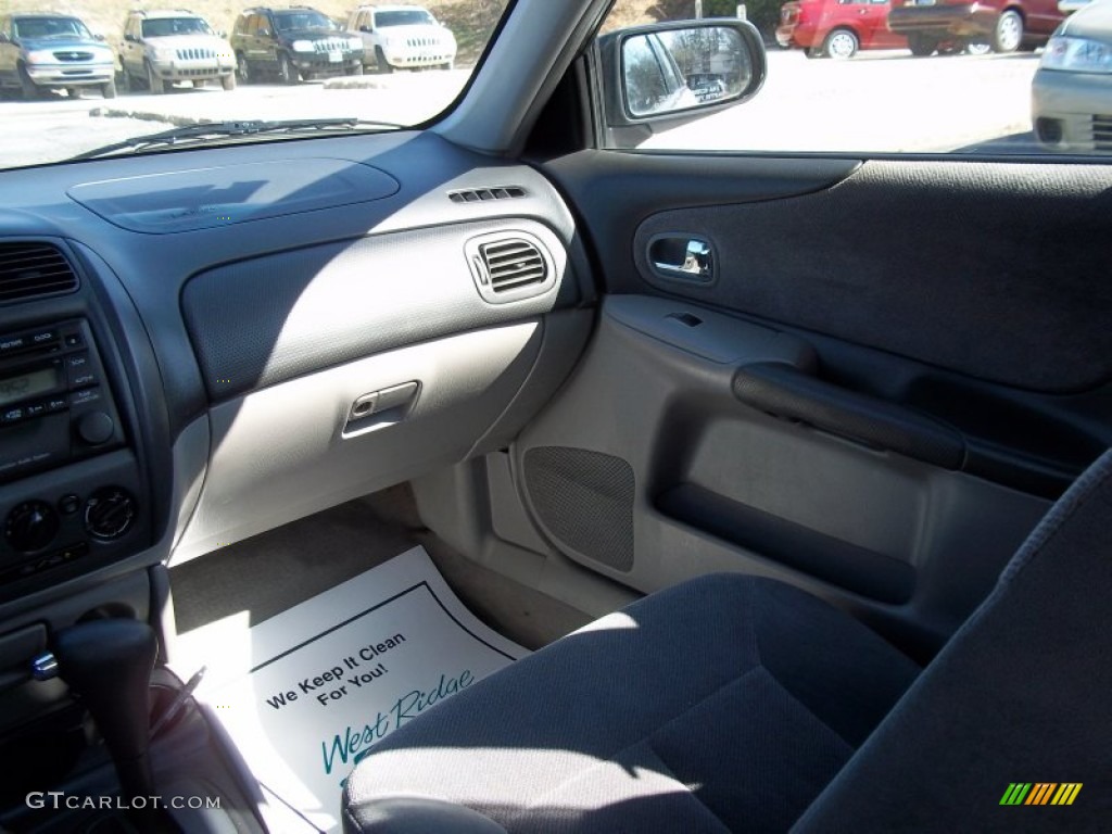 2003 Protege LX - Sunlight Silver Metallic / Gray photo #8