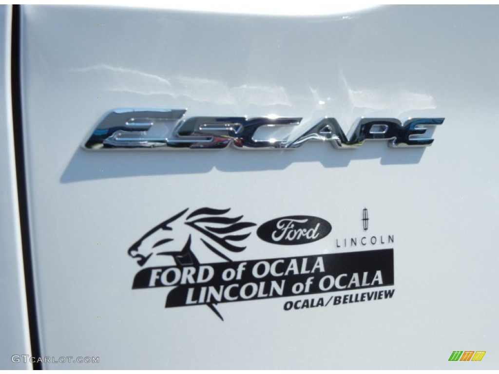 2013 Escape SE 1.6L EcoBoost 4WD - Oxford White / Charcoal Black photo #4