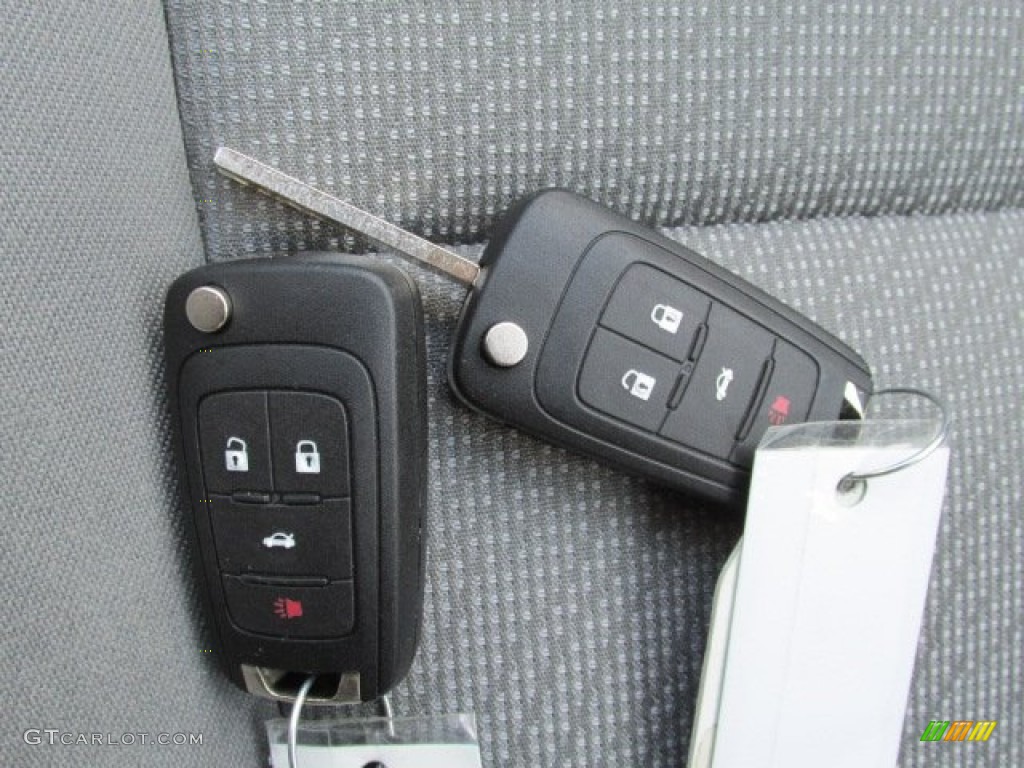 2013 Chevrolet Malibu LS Keys Photo #79245319