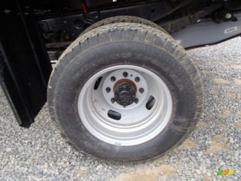 2013 Ford F350 Super Duty XL Regular Cab Dually Chassis Wheel Photo #79245634