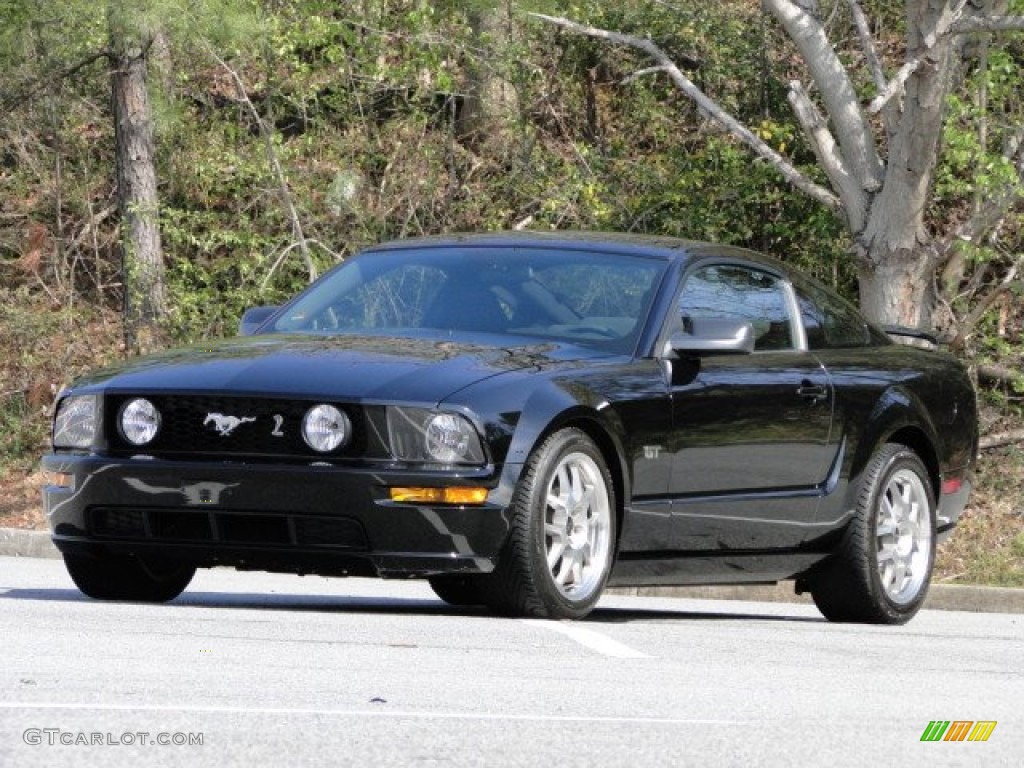 2007 Mustang GT Deluxe Coupe - Black / Dark Charcoal photo #9