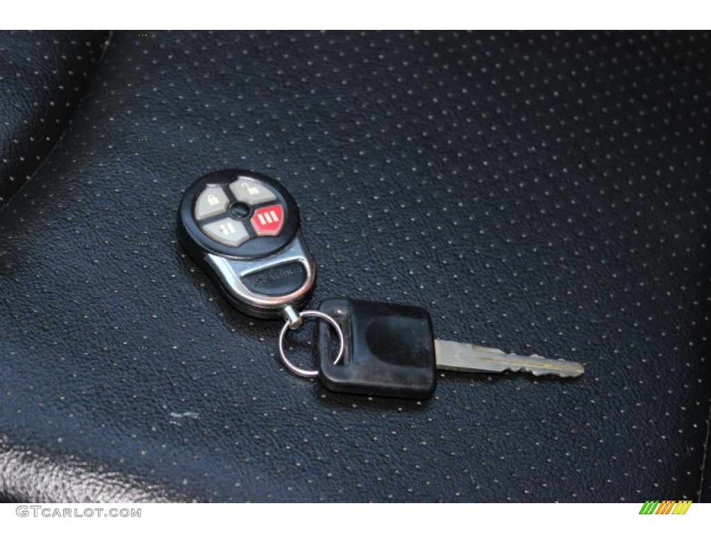 2003 Nissan 350Z Touring Coupe Keys Photo #79251832