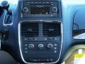 Stone White - Grand Caravan SE Photo No. 7