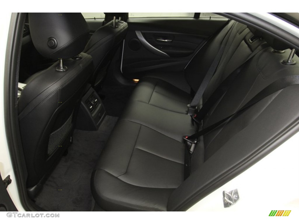 2013 3 Series 335i Sedan - Alpine White / Black photo #12