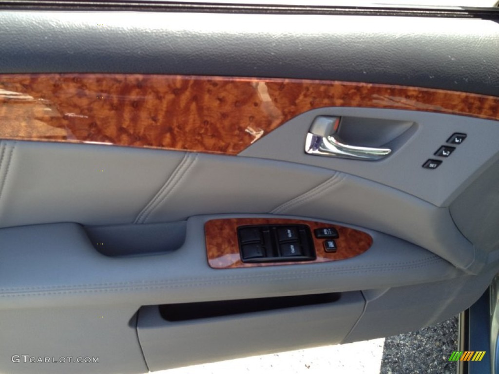 2007 Toyota Avalon Limited Door Panel Photos