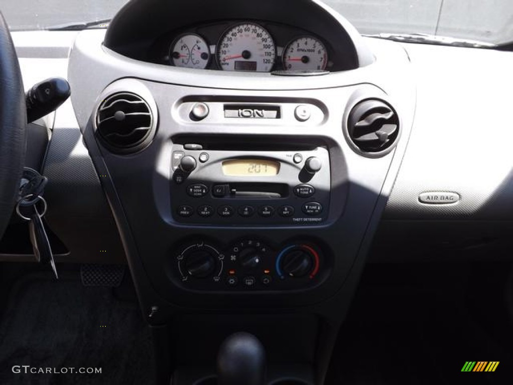 2003 ION 3 Quad Coupe - Black / Gray photo #16