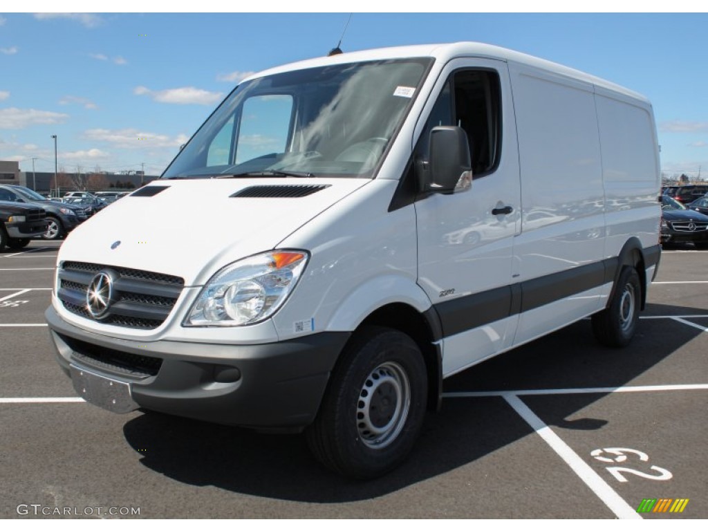 2013 Sprinter 2500 Cargo Van - Arctic White / Lima Black Fabric photo #1