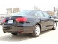 Black - Jetta SE Sedan Photo No. 4