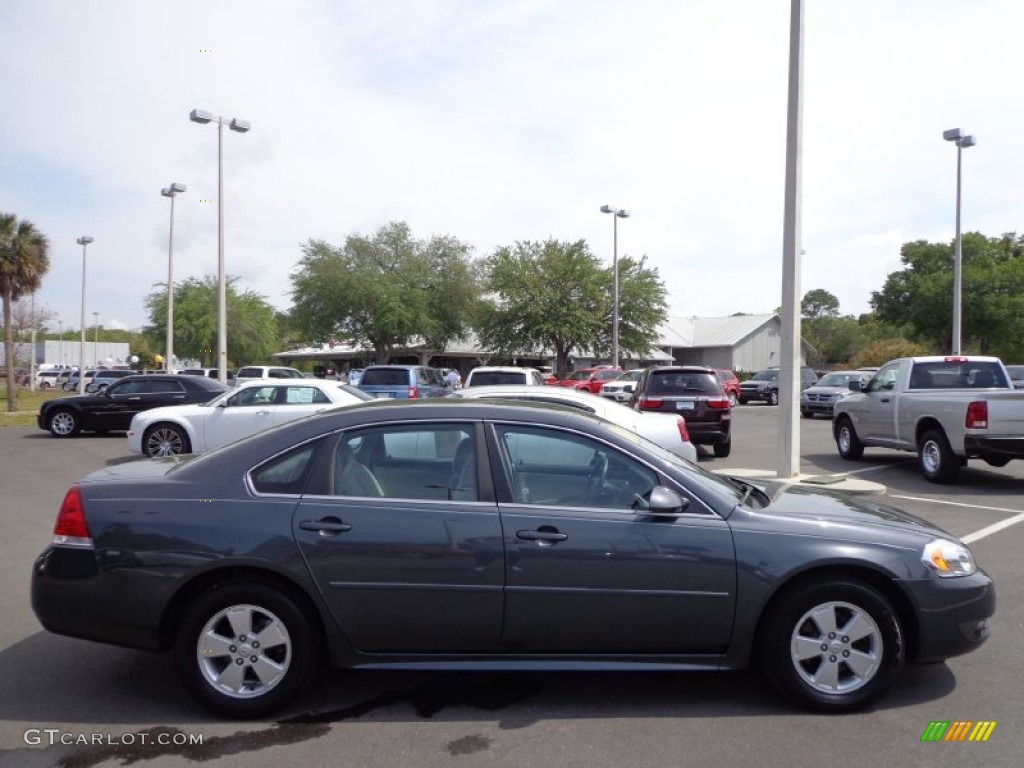 2010 Impala LT - Cyber Gray Metallic / Gray photo #10