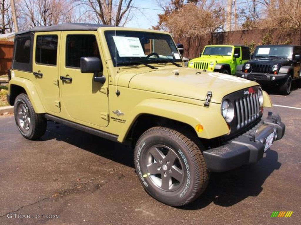 Commando Green 2013 Jeep Wrangler Unlimited Oscar Mike Freedom Edition 4x4 Exterior Photo #79264241