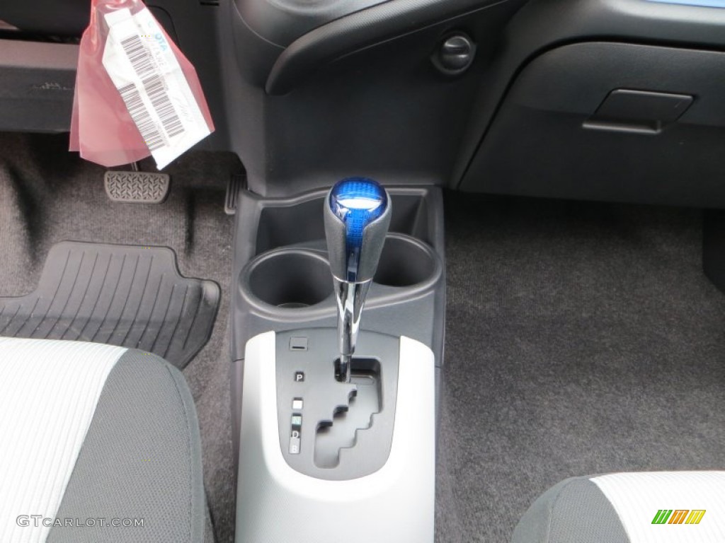 2013 Toyota Prius c Hybrid Two ECVT Automatic Transmission Photo #79265279