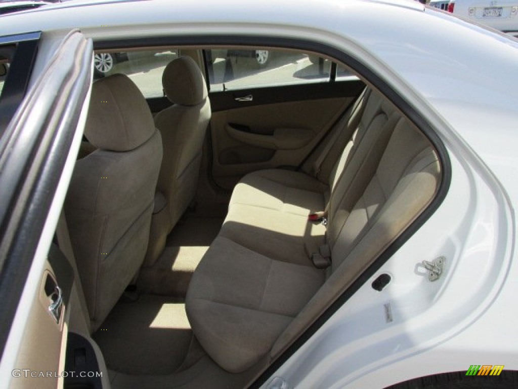 2003 Accord LX Sedan - Taffeta White / Ivory photo #11