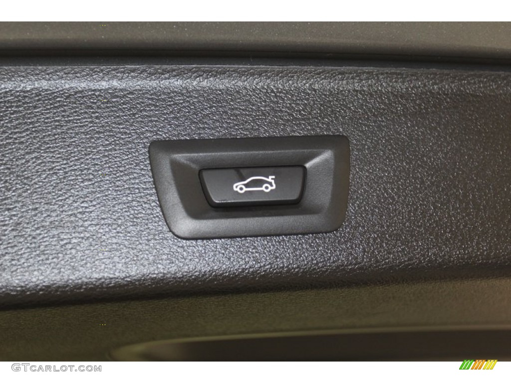 2013 X3 xDrive 28i - Space Gray Metallic / Black photo #35