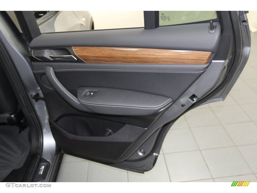 2013 X3 xDrive 28i - Space Gray Metallic / Black photo #37