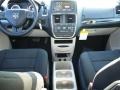 Stone White - Grand Caravan SE Photo No. 7