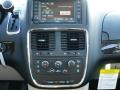 Stone White - Grand Caravan SE Photo No. 8