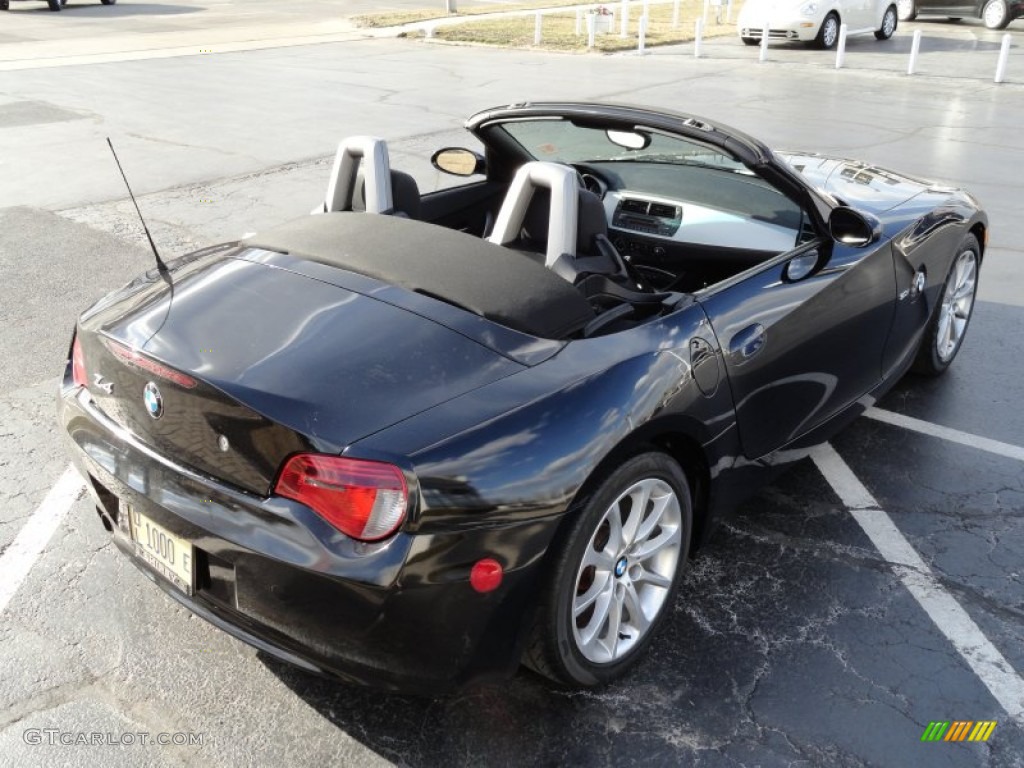 2006 Z4 3.0i Roadster - Black Sapphire Metallic / Black photo #4