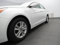 Shimmering White - Sonata GLS Photo No. 5