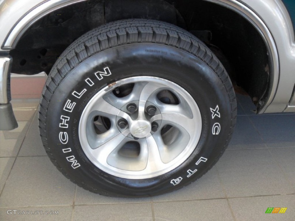 1998 S10 LS Extended Cab - Emerald Green Metallic / Gray photo #19