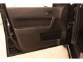 Black - Focus SE Sedan Photo No. 4