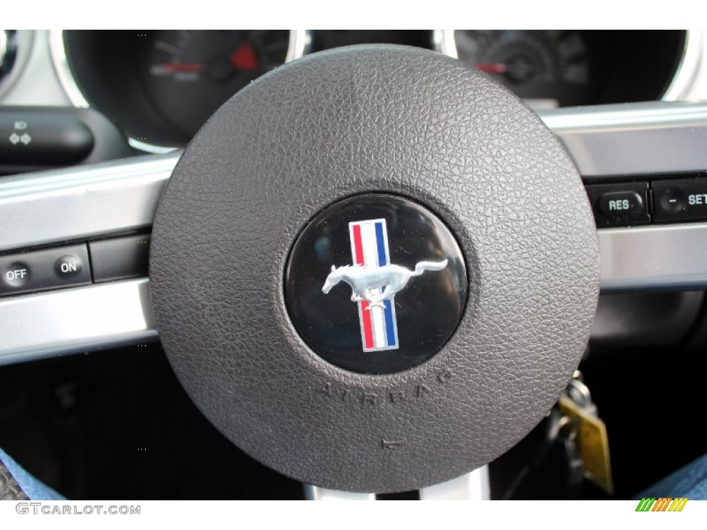 2006 Mustang GT Premium Convertible - Tungsten Grey Metallic / Dark Charcoal photo #23