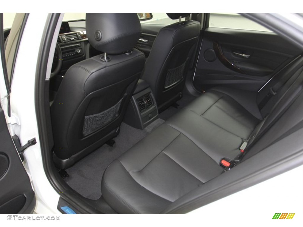 2013 BMW 3 Series ActiveHybrid 3 Sedan Rear Seat Photos
