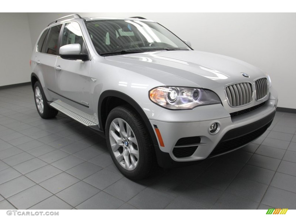 2013 X5 xDrive 35i Premium - Titanium Silver Metallic / Black photo #1