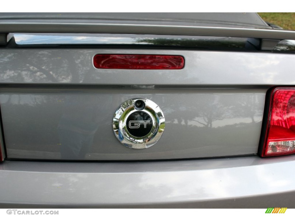 2006 Mustang GT Premium Convertible - Tungsten Grey Metallic / Dark Charcoal photo #55