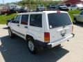 Stone White - Cherokee Sport 4x4 Photo No. 3