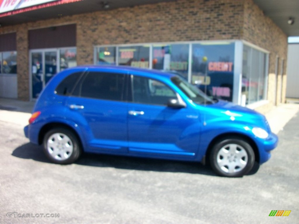 2004 PT Cruiser  - Electric Blue Pearlcoat / Dark Slate Gray photo #2