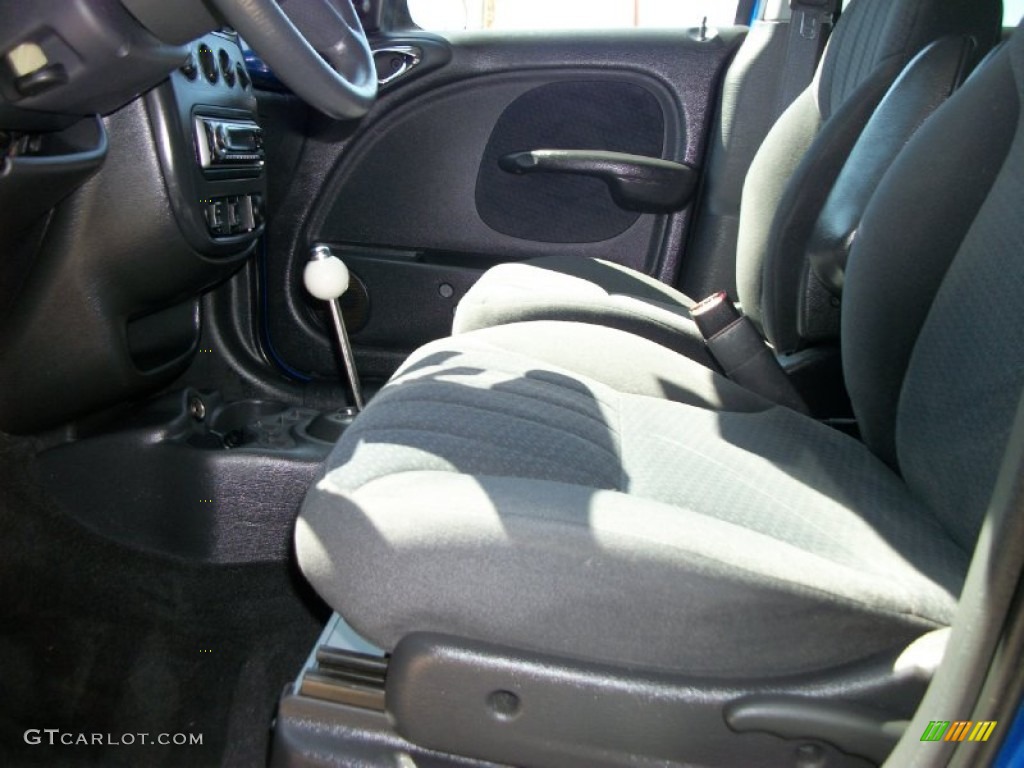 2004 PT Cruiser  - Electric Blue Pearlcoat / Dark Slate Gray photo #4