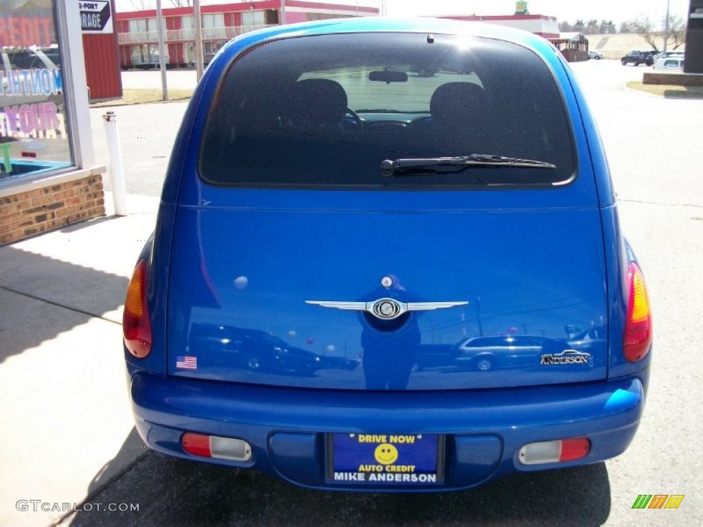 2004 PT Cruiser  - Electric Blue Pearlcoat / Dark Slate Gray photo #9