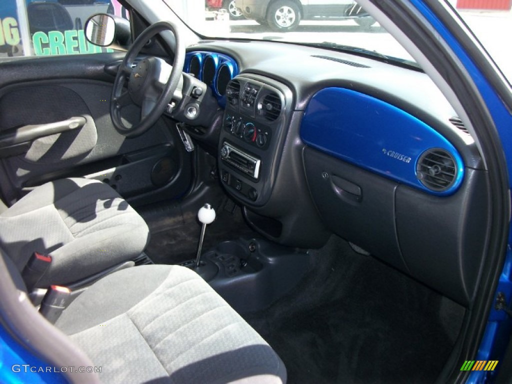 2004 PT Cruiser  - Electric Blue Pearlcoat / Dark Slate Gray photo #13
