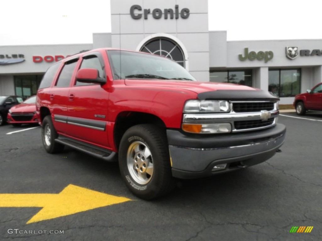 2002 Tahoe LT - Victory Red / Tan/Neutral photo #1
