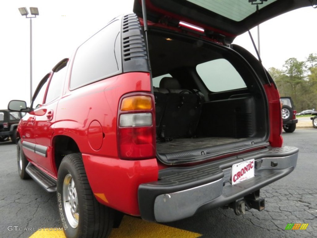 2002 Tahoe LT - Victory Red / Tan/Neutral photo #15