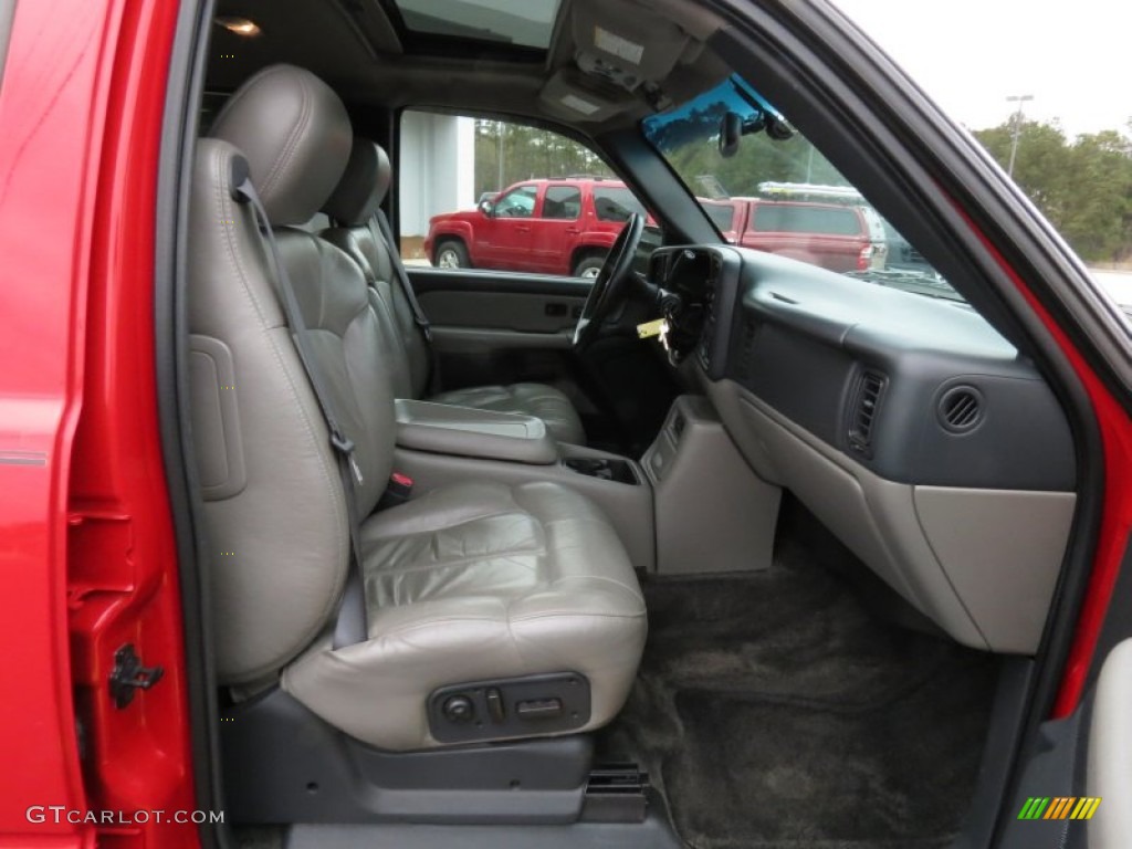 2002 Tahoe LT - Victory Red / Tan/Neutral photo #18