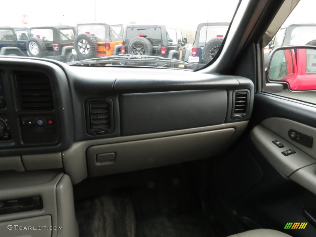 2002 Tahoe LT - Victory Red / Tan/Neutral photo #19