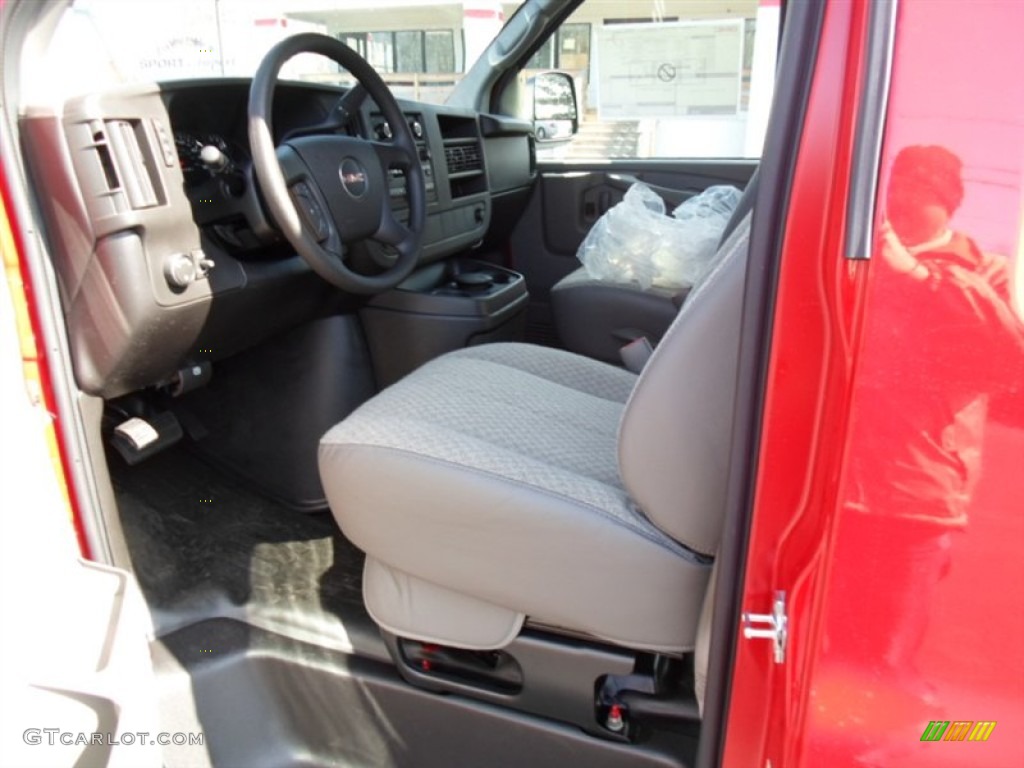 2013 Savana Van 2500 Cargo - Fire Red / Medium Pewter photo #4
