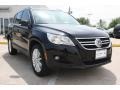 Deep Black Metallic 2010 Volkswagen Tiguan SEL 4Motion
