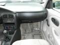 2001 White Saturn S Series SL Sedan  photo #11