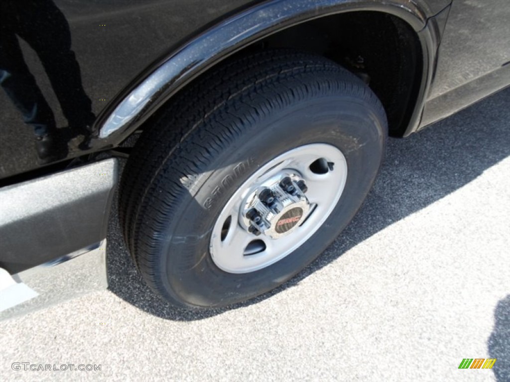 2013 Savana Van 2500 Cargo - Onyx Black / Medium Pewter photo #3