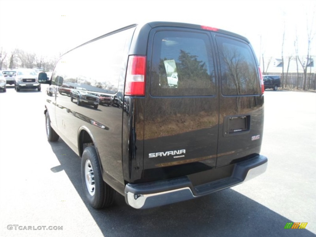 2013 Savana Van 2500 Cargo - Onyx Black / Medium Pewter photo #6