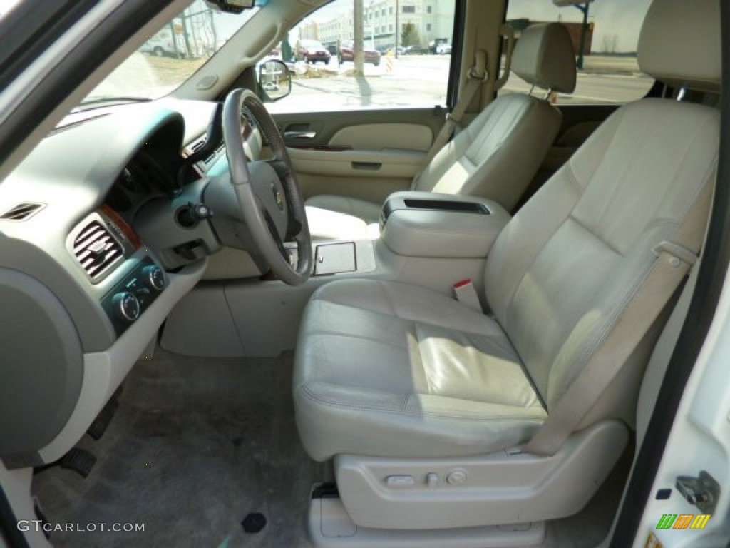 2007 Suburban 1500 LTZ 4x4 - Summit White / Light Titanium/Dark Titanium photo #15