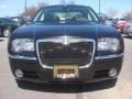 Brilliant Black - 300 C HEMI Photo No. 7