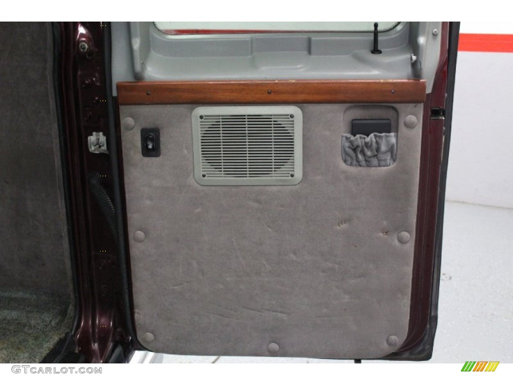 2005 E Series Van E150 Passenger Conversion - Dark Toreador Red Metallic / Medium Flint photo #44