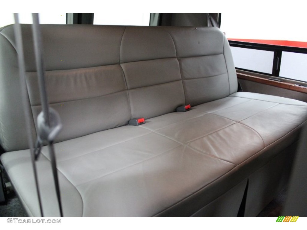 2005 E Series Van E150 Passenger Conversion - Dark Toreador Red Metallic / Medium Flint photo #55