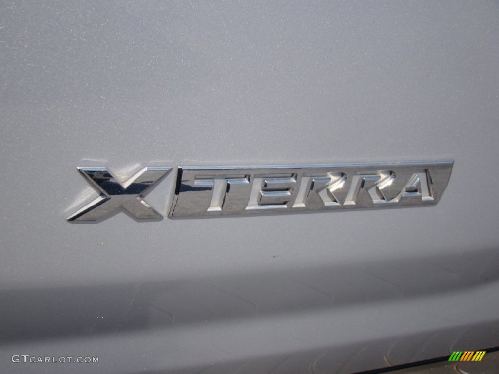 2010 Xterra S - Silver Lightning Metallic / Gray photo #29